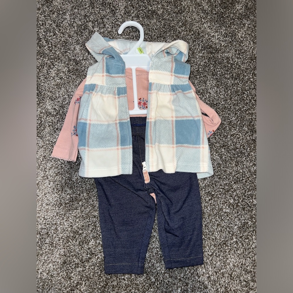 NWT Carter’s Baby Girl 3 Piece Outfit Vest Bodysuit and Jeans